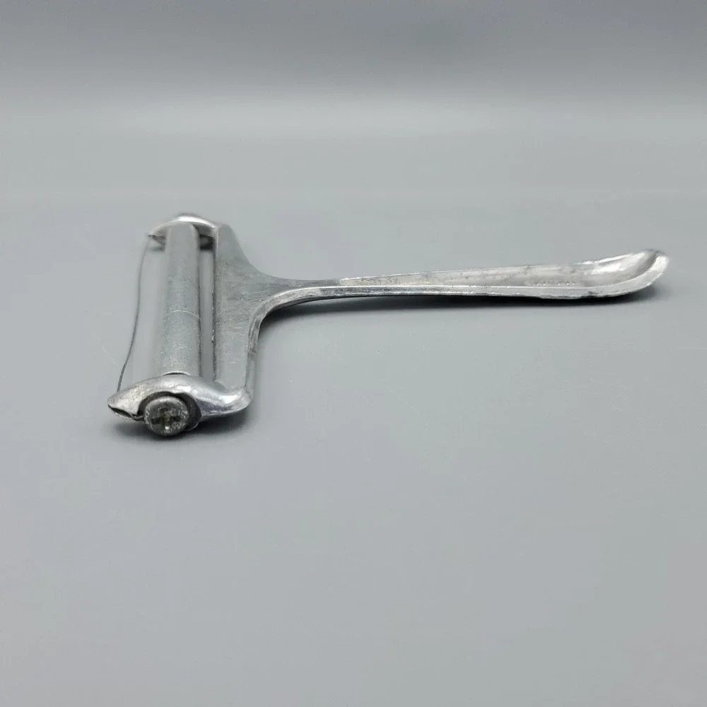 The Unbranded Brand cast aluminum